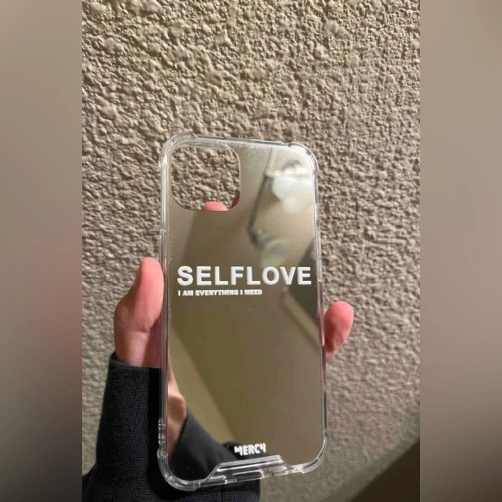 🤎✨GORGEOUS MIRROR IPHONE CASE✨🤎‎